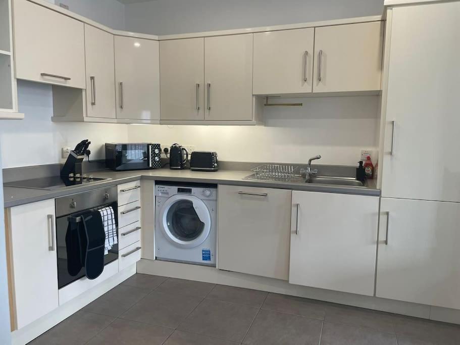 Elegant Belfast City Centre Apt Walk Everywhere Экстерьер фото